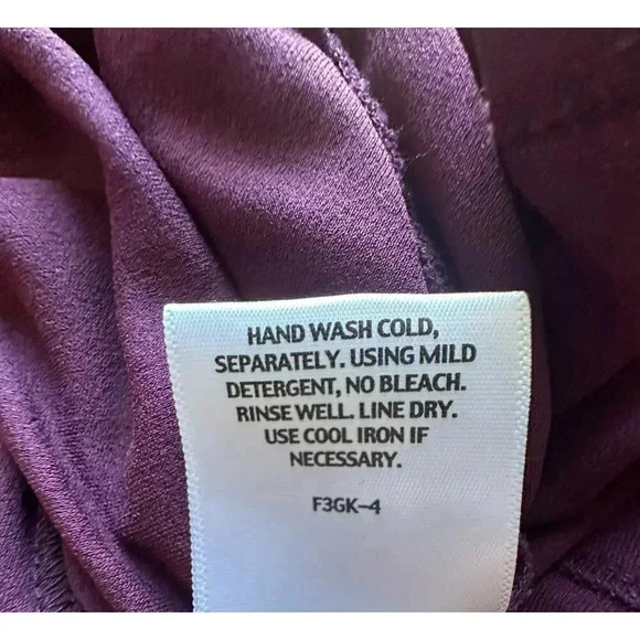 Eileen Fisher Stretch Silk Jersey Shirt Burgandy Size S/P - Picture 5 of 5